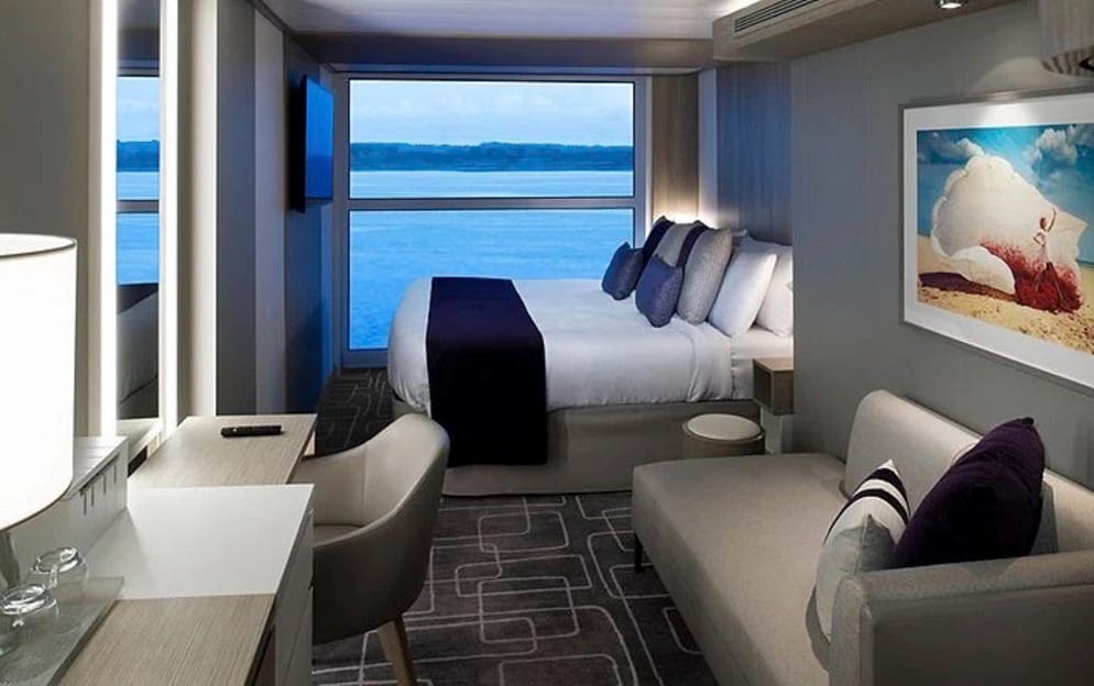 Deluxe Ocean View Stateroom